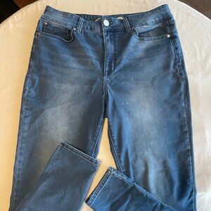 Seven7 Booty Shaper Jeans - Women's Size 14 | Sculpting Fit, Like New